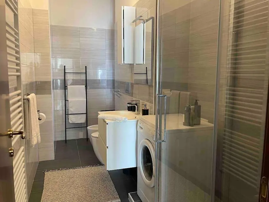 Artsy Flat With Shared Pool Apartment Milan Italy